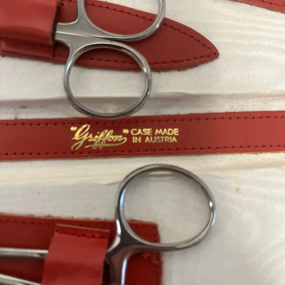 Vintage Griffon shears Grooming Set Red Case Made in Austria Stainless Steel